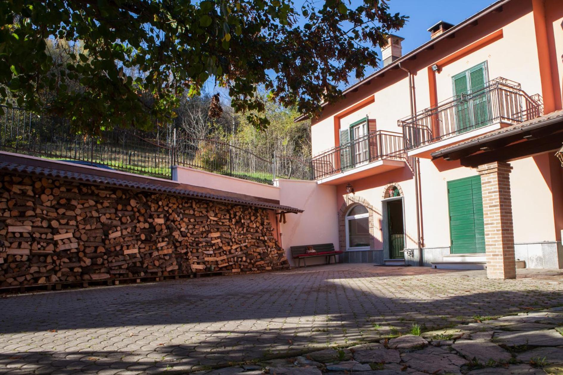 B&B Casa Dell'Orso Lurisia Kültér fotó